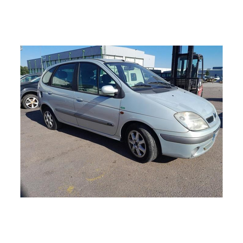 Rampe injection RENAULT SCENIC 1 PHASE 2 d’occasion