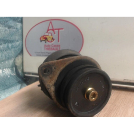 Support moteur VOLKSWAGEN GOLF 3 HAYON (1H1) MATCH d’occasion