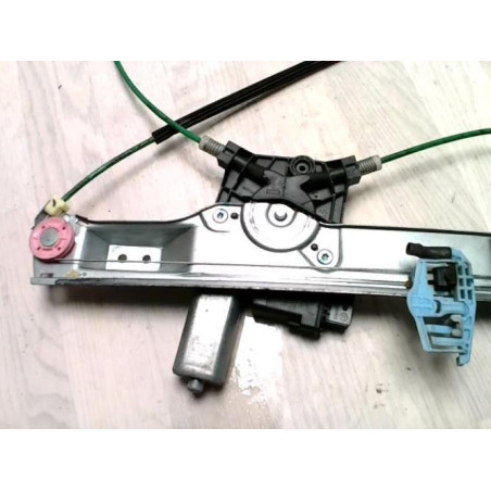 Leve vitre electrique avant gauche OPEL CORSA D PHASE 1 d’occasion