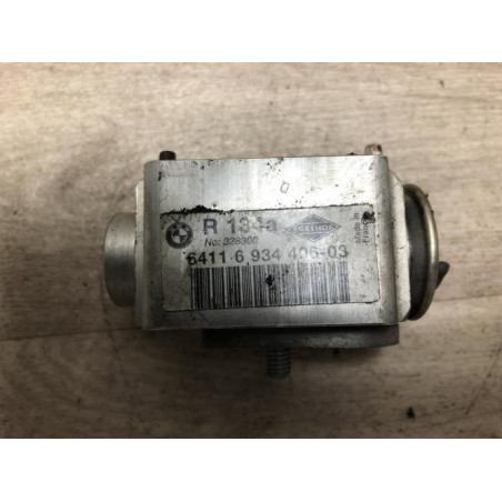Detendeur de clim BMW SERIE 3 E90 PHASE 1 d’occasion