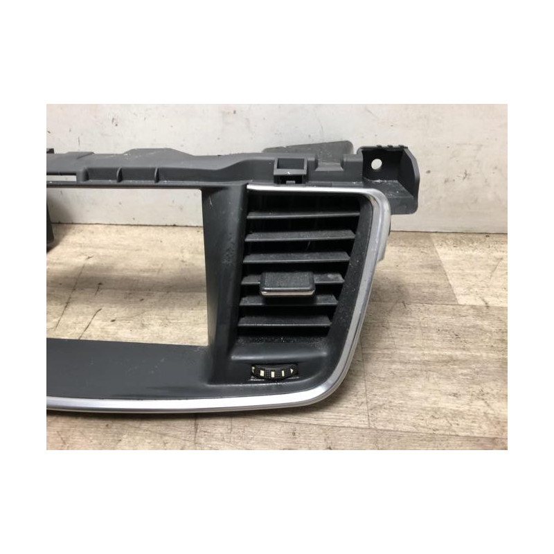 Facade autoradio PEUGEOT 508 1 SW PHASE 1 BREAK d’occasion