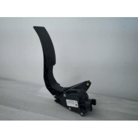 Pedalier d'accelerateur RENAULT CLIO 4 PHASE 2 d’occasion