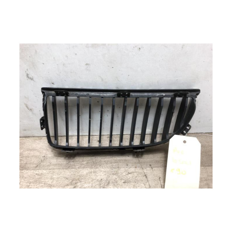 Grille de calandre droite BMW SERIE 3 E90 PHASE 1 d’occasion