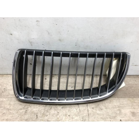 Grille de calandre gauche BMW SERIE 3 E90 PHASE 1 d’occasion