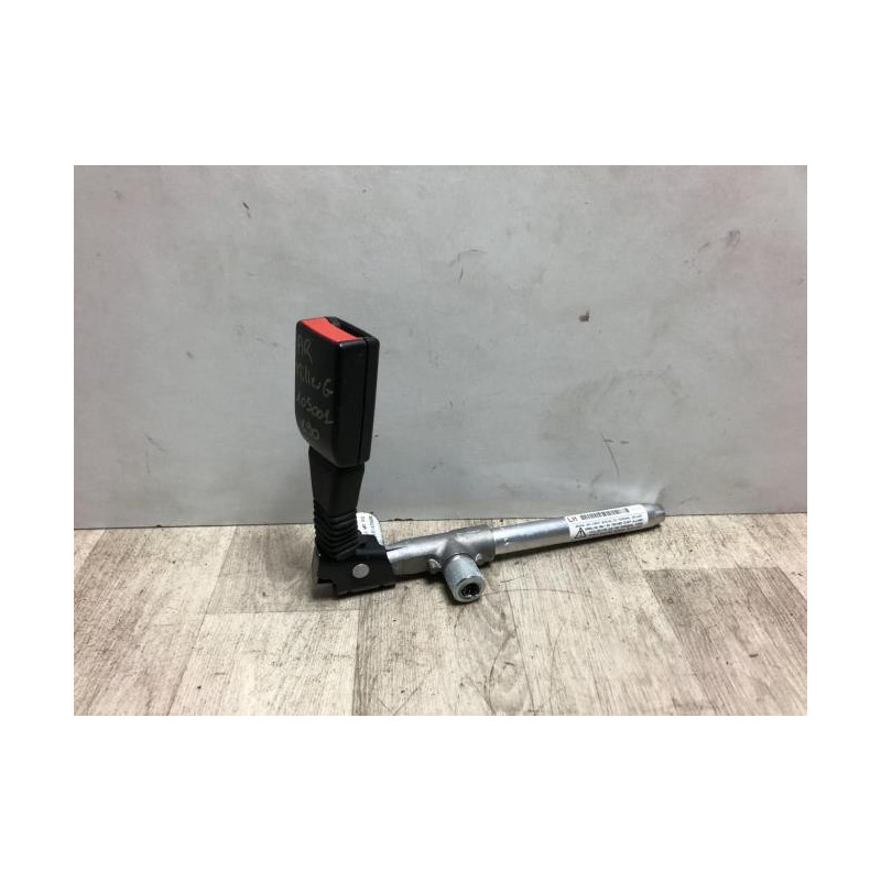 Attache ceinture arriere centrale BMW SERIE 3 E90 PHASE 1 d’occasion