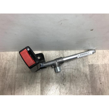 Attache ceinture arriere centrale BMW SERIE 3 E90 PHASE 1 d’occasion