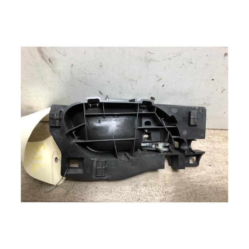 Poignee interieur arriere gauche PEUGEOT 508 1 SW PHASE 1 BREAK d’occasion