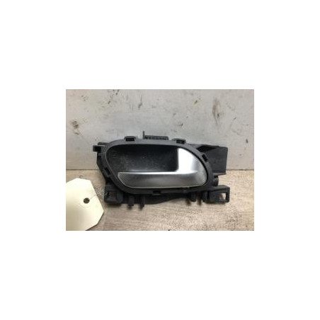 Poignee interieur arriere droit PEUGEOT 508 1 SW PHASE 1 BREAK d’occasion
