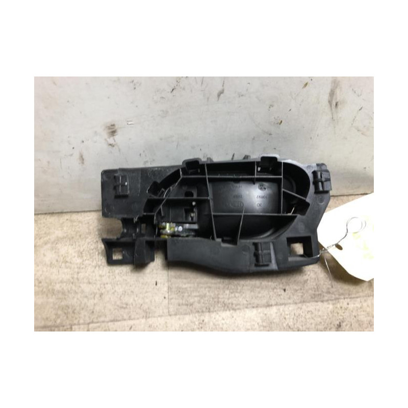 Poignee interieur arriere droit PEUGEOT 508 1 SW PHASE 1 BREAK d’occasion