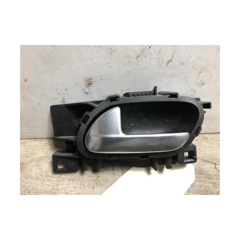 Poignee interieur avant gauche PEUGEOT 508 1 SW PHASE 1 BREAK d’occasion