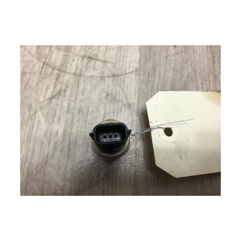 Pressostat de climatisation RENAULT CLIO 4 PHASE 1 d’occasion