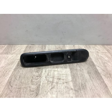 Interrupteur de leve vitre avant droit PEUGEOT 3008 1 PHASE 1 d’occasion