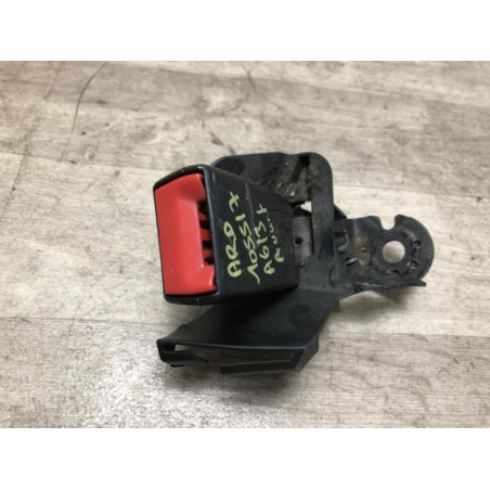 Attache ceinture arriere droit AUDI A6 3 AVANT PHASE 1 BREAK d’occasion