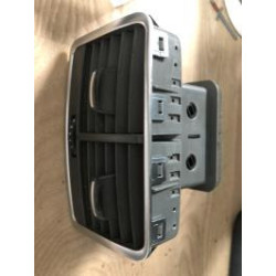 Aerateur tableau de bord AUDI A6 3 AVANT PHASE 1 BREAK d’occasion