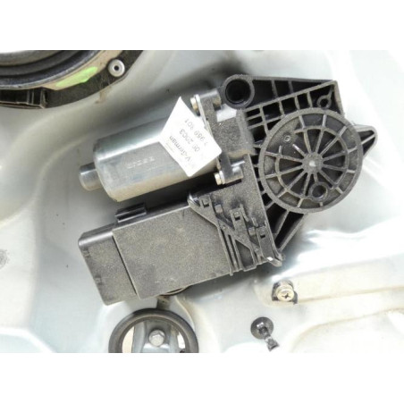 Leve vitre electrique avant gauche SKODA SUPERB 1 d’occasion