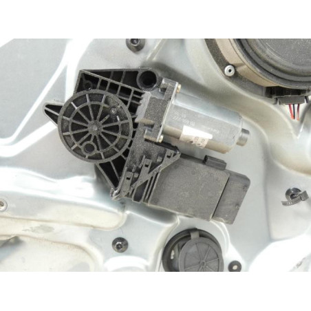 Leve vitre electrique avant droit SKODA SUPERB 1 d’occasion