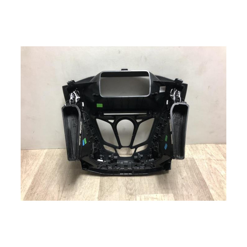 Facade autoradio FORD FOCUS 3 PHASE 1 d’occasion