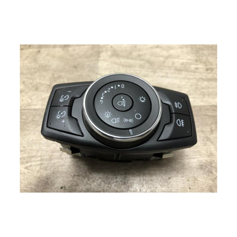Commande de phare FORD FOCUS 3 PHASE 1 d’occasion
