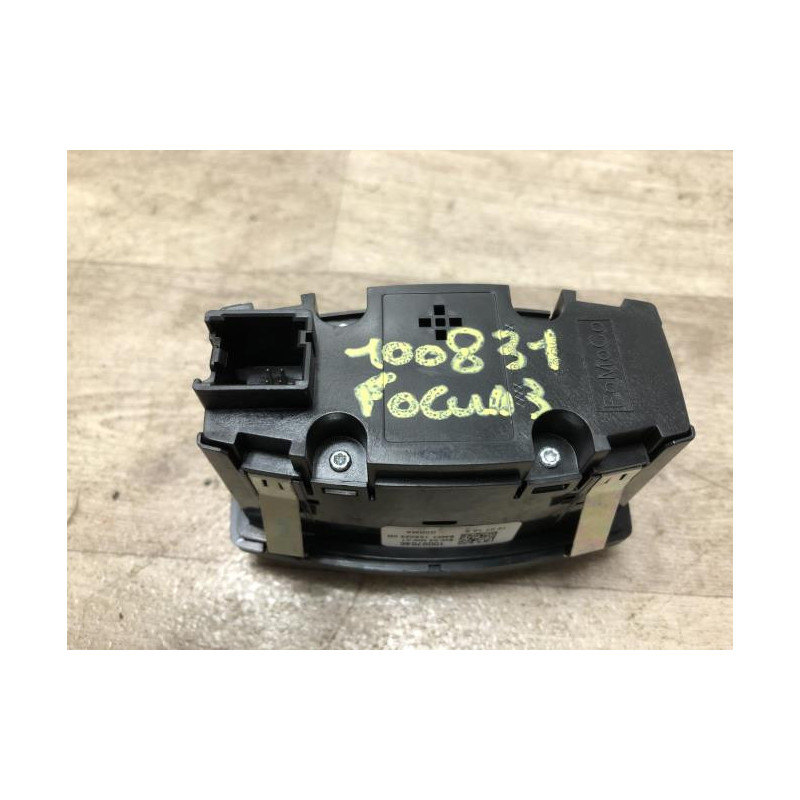 Commande de phare FORD FOCUS 3 PHASE 1 d’occasion