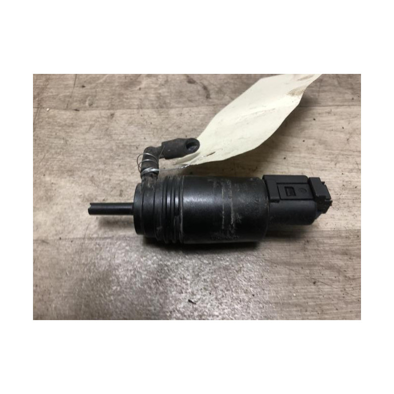 Pompe lave glace avant BMW SERIE 5 E61 TOURING PHASE 2 BREAK d’occasion