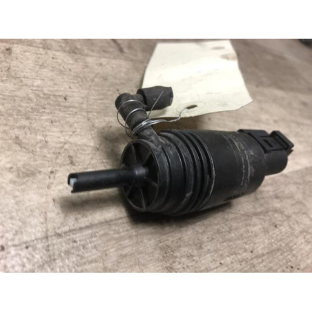 Pompe lave glace avant BMW SERIE 5 E61 TOURING PHASE 2 BREAK d’occasion