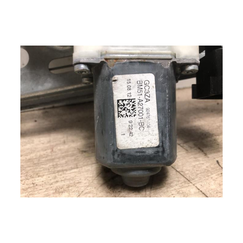 Leve vitre electrique arriere gauche FORD FOCUS 3 PHASE 1 d’occasion