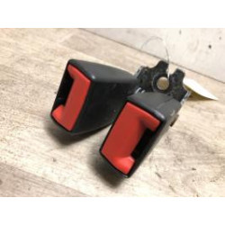 Attache ceinture arriere droit FORD FOCUS 3 PHASE 1 d’occasion