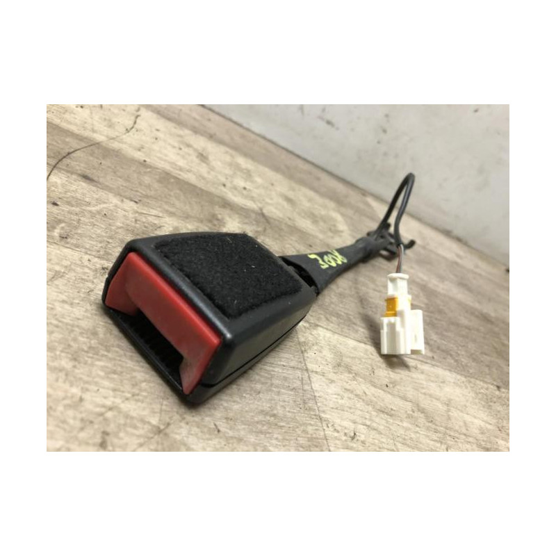 Attache ceinture avant droit PEUGEOT 3008 1 PHASE 1 d’occasion