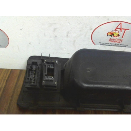 Commande de reglage hauteur de phare PEUGEOT 806 d’occasion