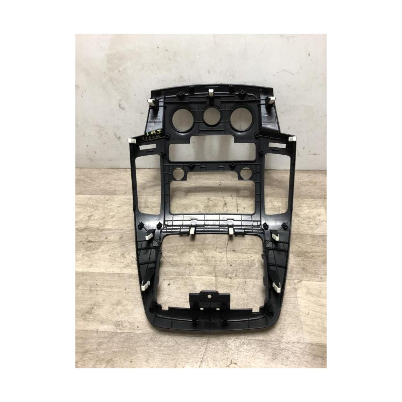 Facade autoradio HYUNDAI I 30 1 PHASE 1 d’occasion