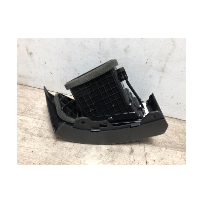 Aerateur tableau de bord avant droit HYUNDAI I 30 1 PHASE 1 d’occasion