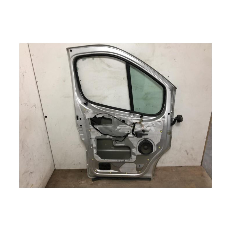 Porte avant gauche RENAULT TRAFIC 2 PHASE 1 d’occasion
