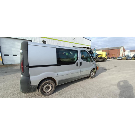 Porte avant gauche RENAULT TRAFIC 2 PHASE 1 d’occasion