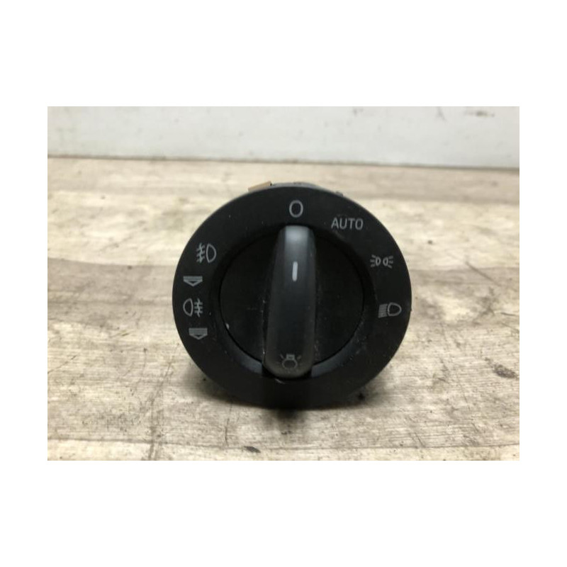 Commande de phare AUDI A6 3 AVANT PHASE 1 BREAK d’occasion