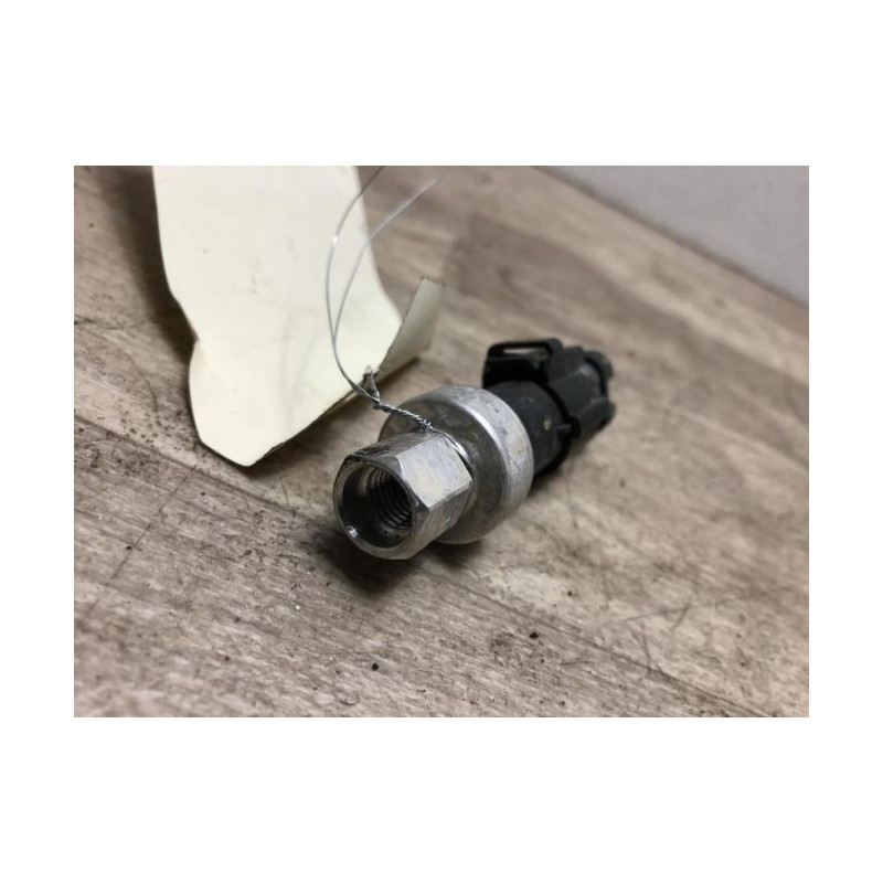 Pressostat de climatisation FORD FOCUS 3 PHASE 1 d’occasion