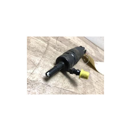 Pompe lave glace avant AUDI A6 3 AVANT PHASE 1 BREAK d’occasion
