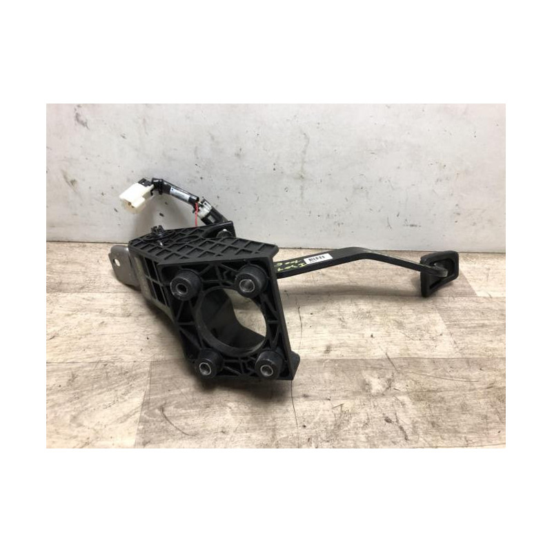 Pedalier d'embrayage HYUNDAI I 30 1 PHASE 1 d’occasion