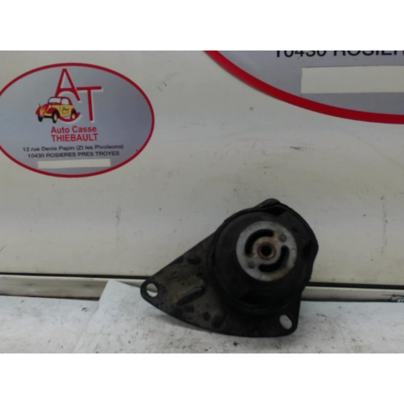 Support moteur droit VOLKSWAGEN  d’occasion