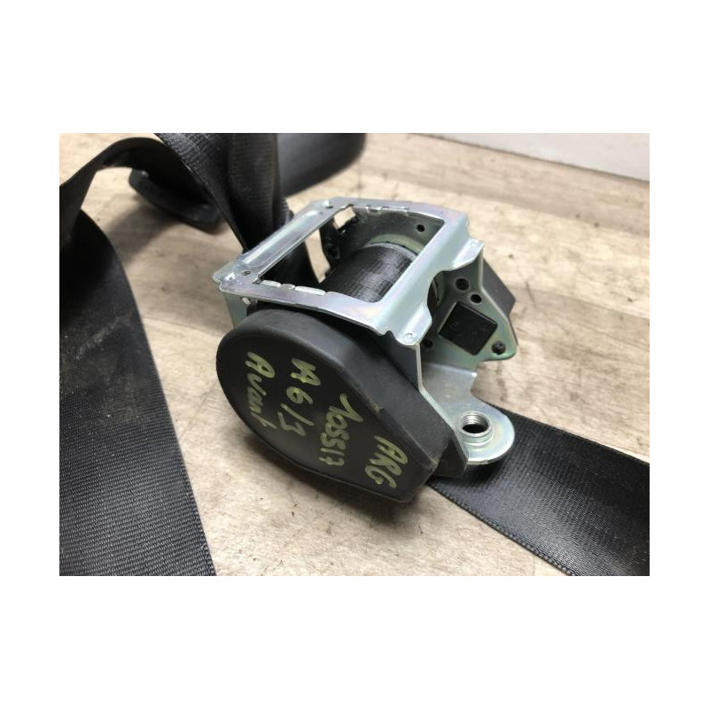 Ceinture arriere gauche AUDI A6 3 AVANT PHASE 1 BREAK d’occasion