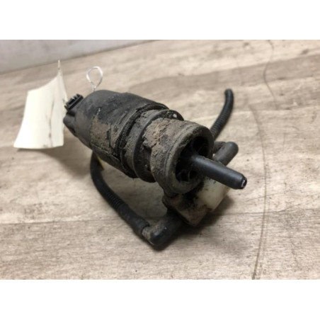 Pompe lave glace avant AUDI A6 3 AVANT PHASE 1 BREAK d’occasion