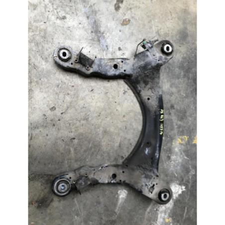 Berceau avant AUDI A6 3 AVANT PHASE 1 BREAK d’occasion