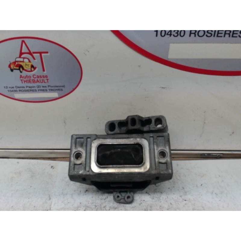 Support moteur droit AUDI TT 1.8 T d’occasion