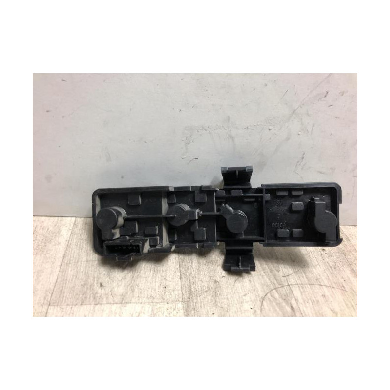 Platine feu arriere droit CITROEN XSARA PICASSO PHASE 2 d’occasion
