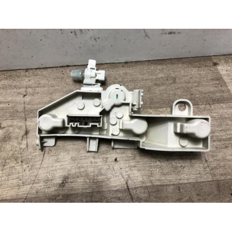 Platine feu arriere gauche BMW SERIE 1 E81 d’occasion