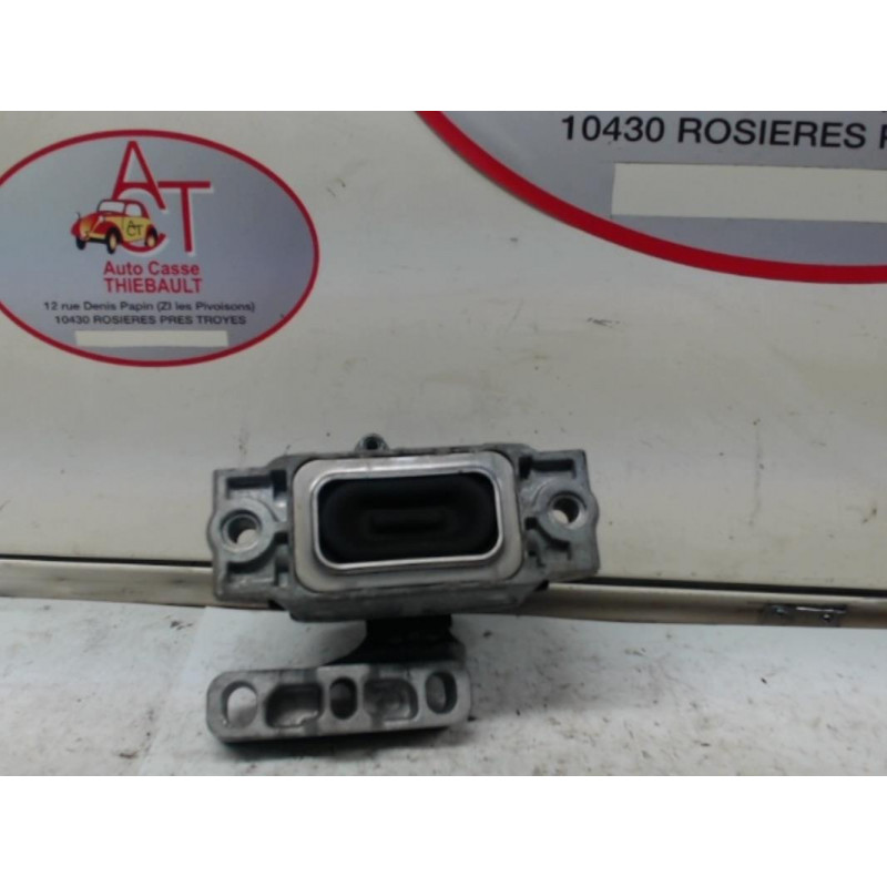 Support moteur droit AUDI A3 (8P) SPORTBACK d’occasion