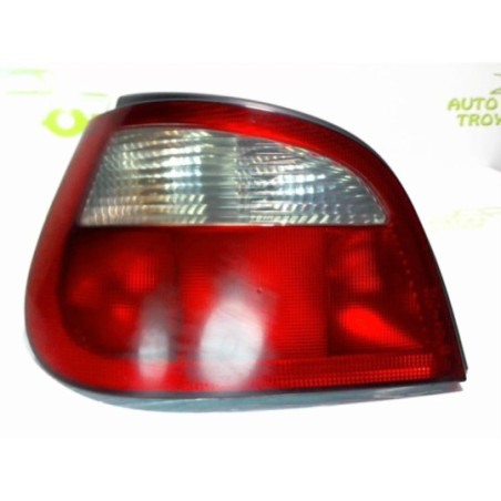 Feu arriere principal gauche (feux) RENAULT MEGANE 1 PHASE 2 d’occasion