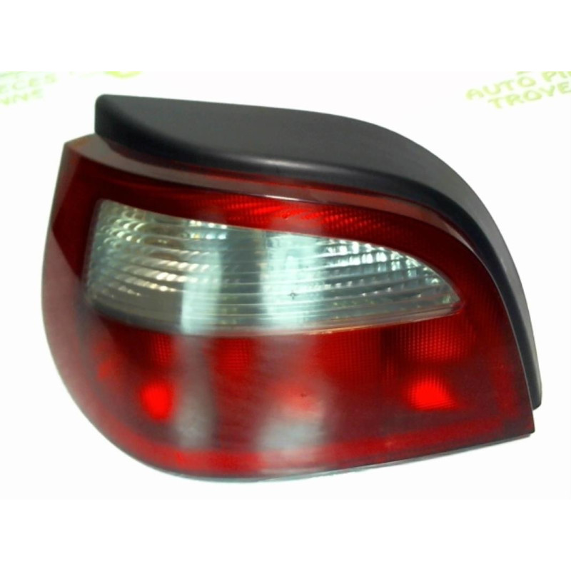 Feu arriere principal gauche (feux) RENAULT MEGANE 1 PHASE 2 d’occasion