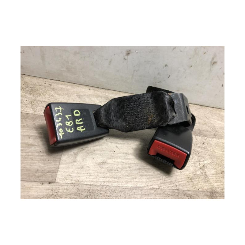 Attache ceinture arriere droit BMW SERIE 1 E81 d’occasion