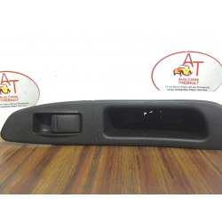 Interrupteur de leve vitre arriere gauche SUBARU IMPREZA II d’occasion