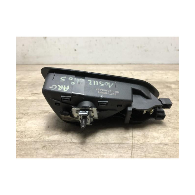 Poignee interieur arriere gauche RENAULT CLIO 5 d’occasion